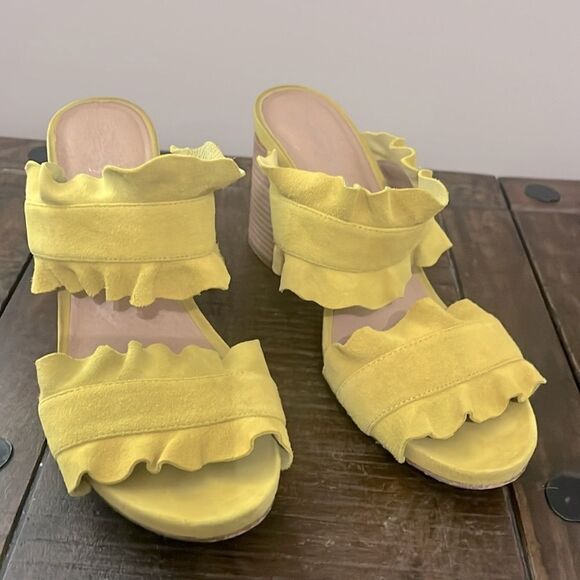 Free People Ruffle Block Heel Sandal Yellow Tan Double Strap Size 9 - Picture 2 of 14